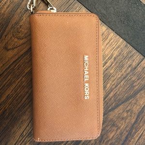 Michael Kors Wallet Wristlet